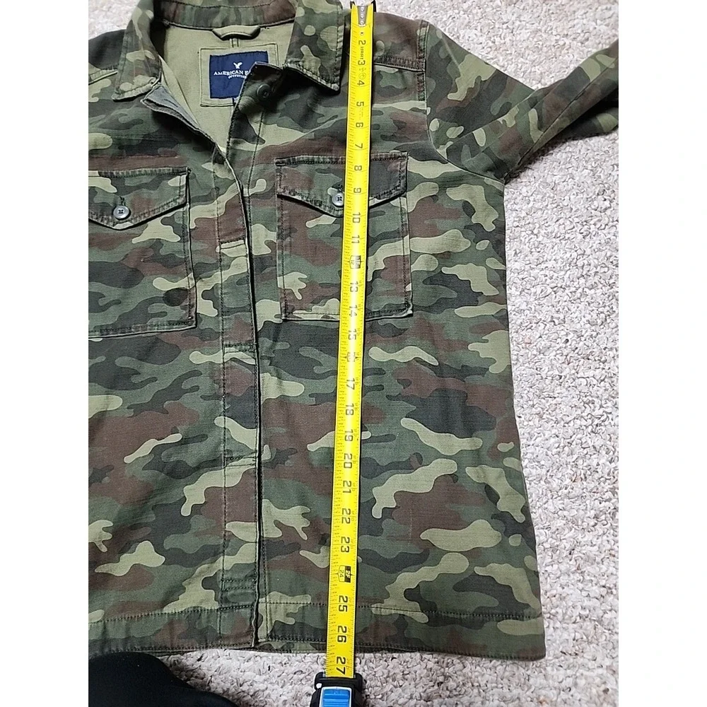 American Eagle AEO‎ Green Camo NAH Embroidered Heart Utility Jacket L Buttons